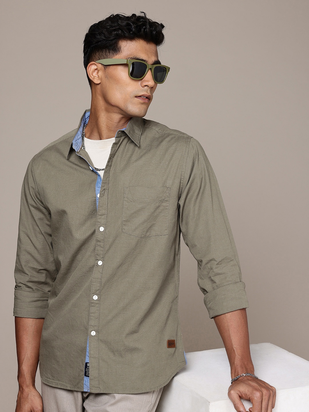 

The Roadster Life Co. Pure Cotton Casual Shirt, Olive