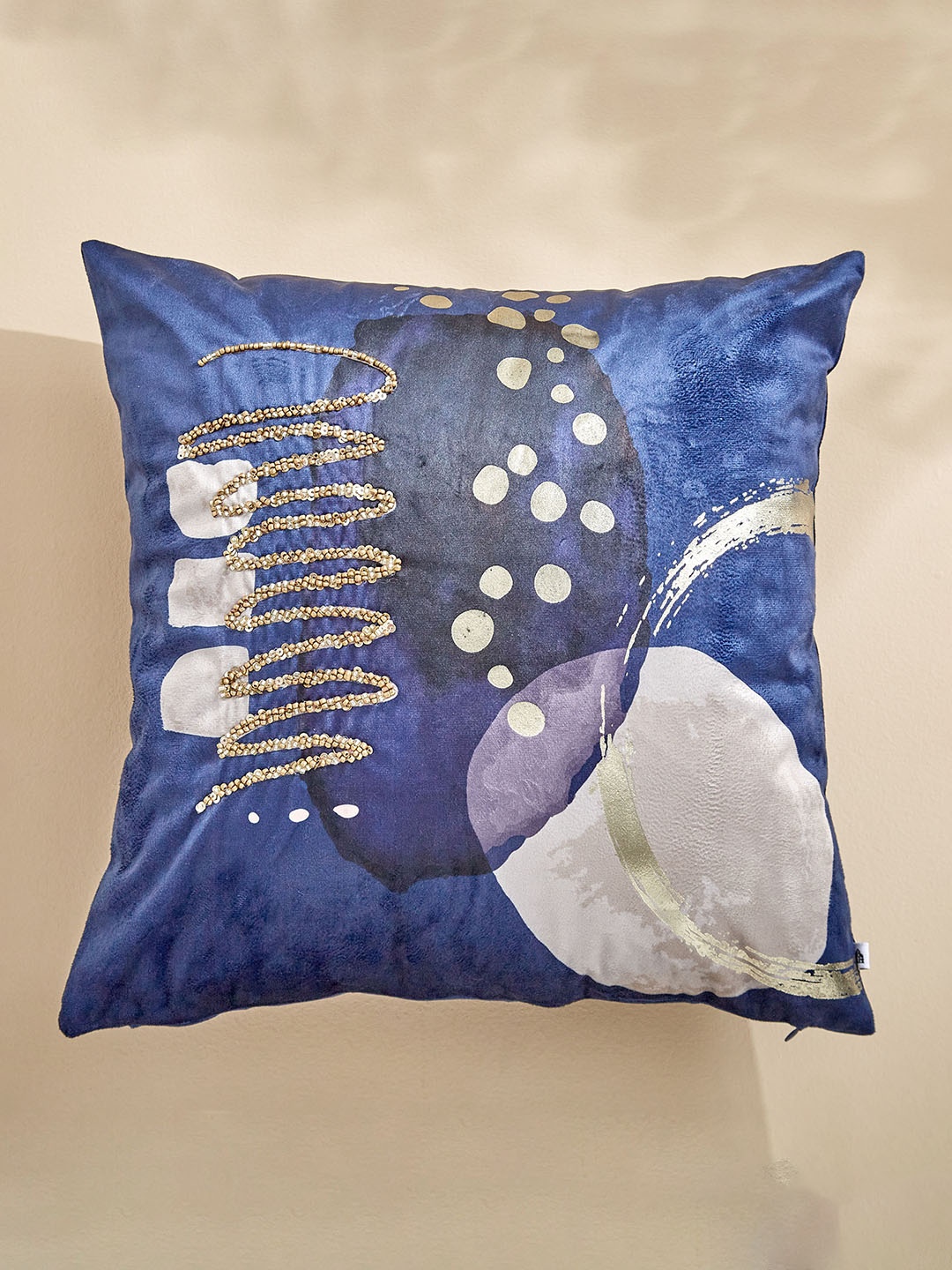 

Home Centre Blue & White Ethnic Motifs Velvet Square Cushion Covers