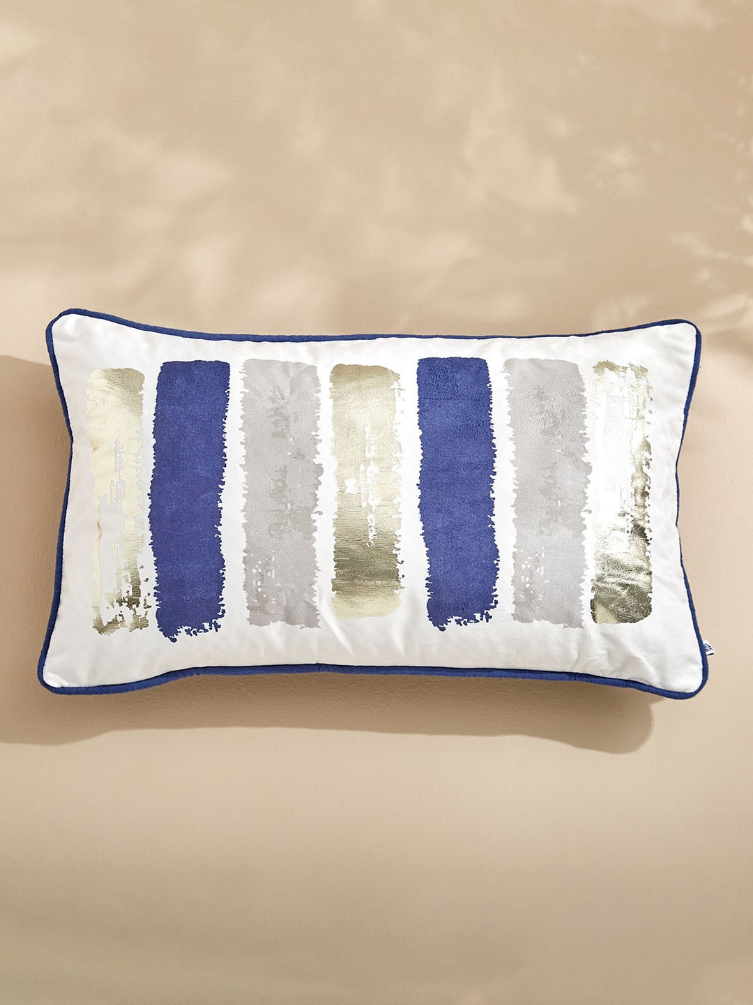 

Home Centre Blue & White Ethnic Motifs Velvet Rectangle Cushion Covers