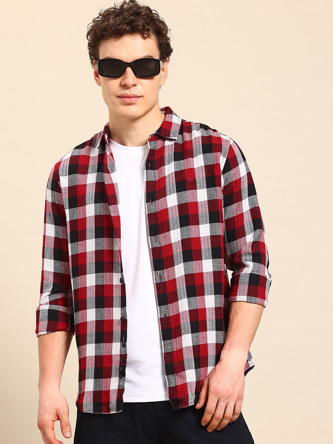 

United Colors of Benetton Tartan Checks Herringbone Casual Shirt, Red