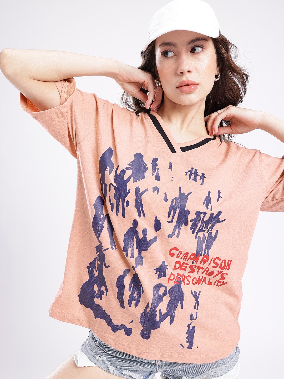 

Stylecast X Hersheinbox Printed V-Neck Drop-Shoulder Sleeves Oversized T-shirt, Peach