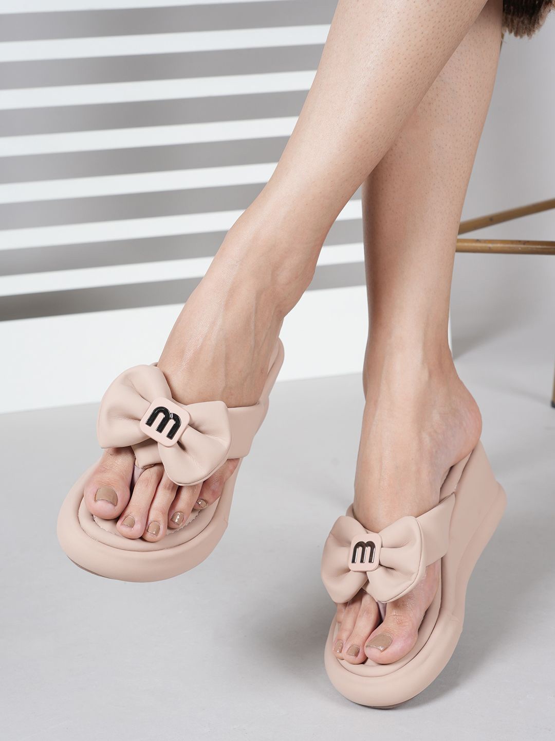 

Lavie Women Wedge Heel Sandals, Pink