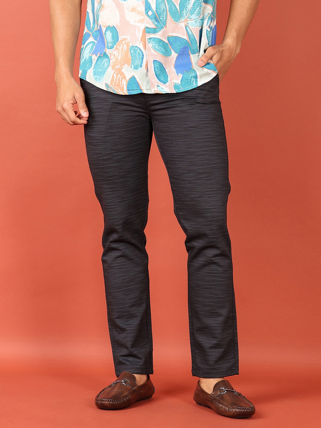 

V-Mart Men Regular Fit Cotton Chinos Trousers, Black