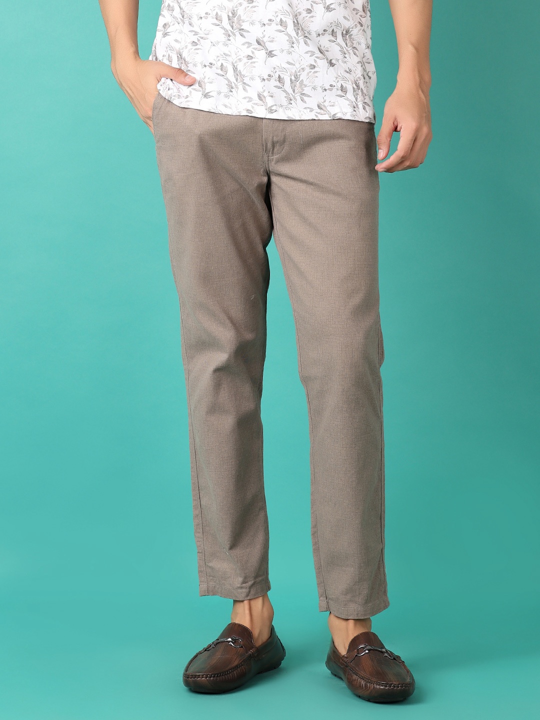 

V-Mart Men Cotton Regular Fit Chinos Trousers, Green