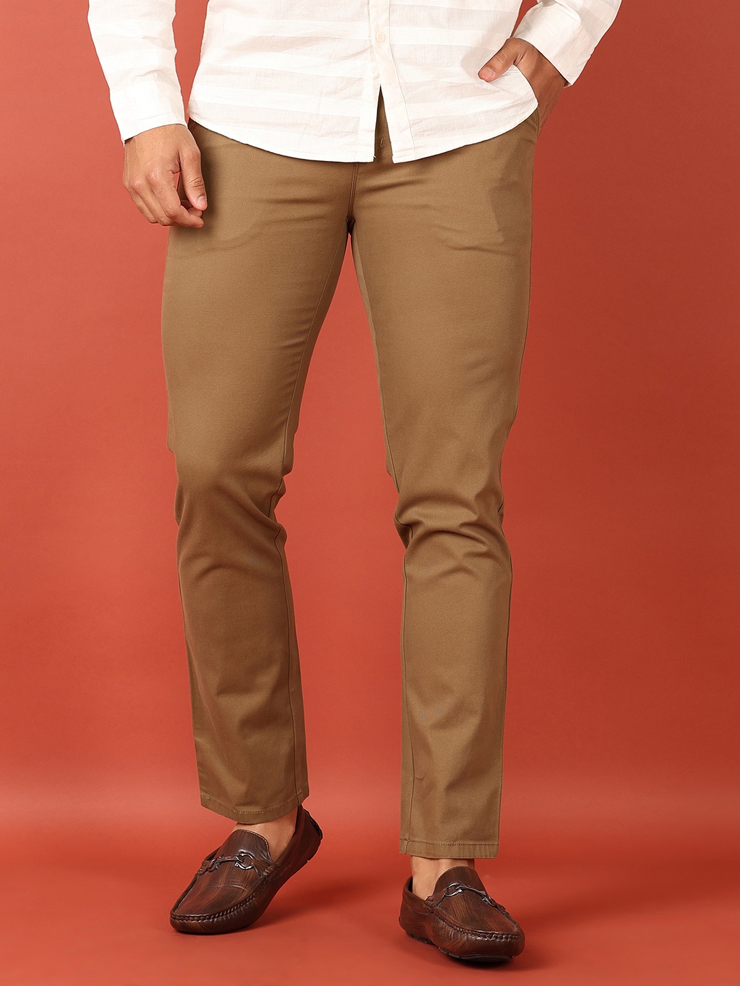 

V-Mart Men Chinos Regular Fit Trousers, Brown