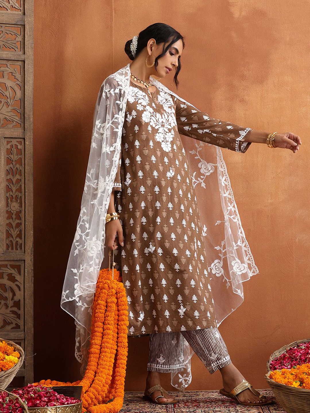 

House of Chikankari Chikankari Printed Kurta Set, Brown