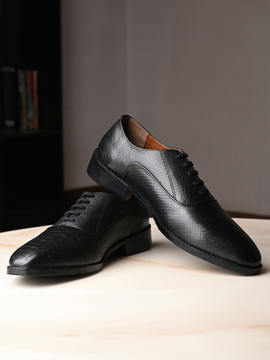 

Louis Stitch Men Egyptian Crust Leather Lace-Up Derby Shoes, Black