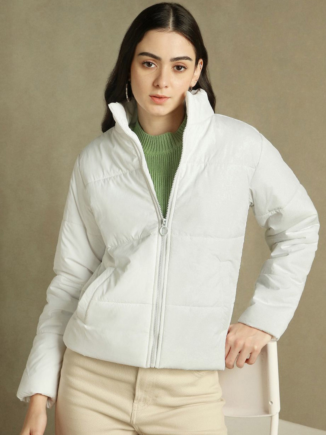 

DL Woman Women Mock Collar Solid Casual Padded Jacket, White