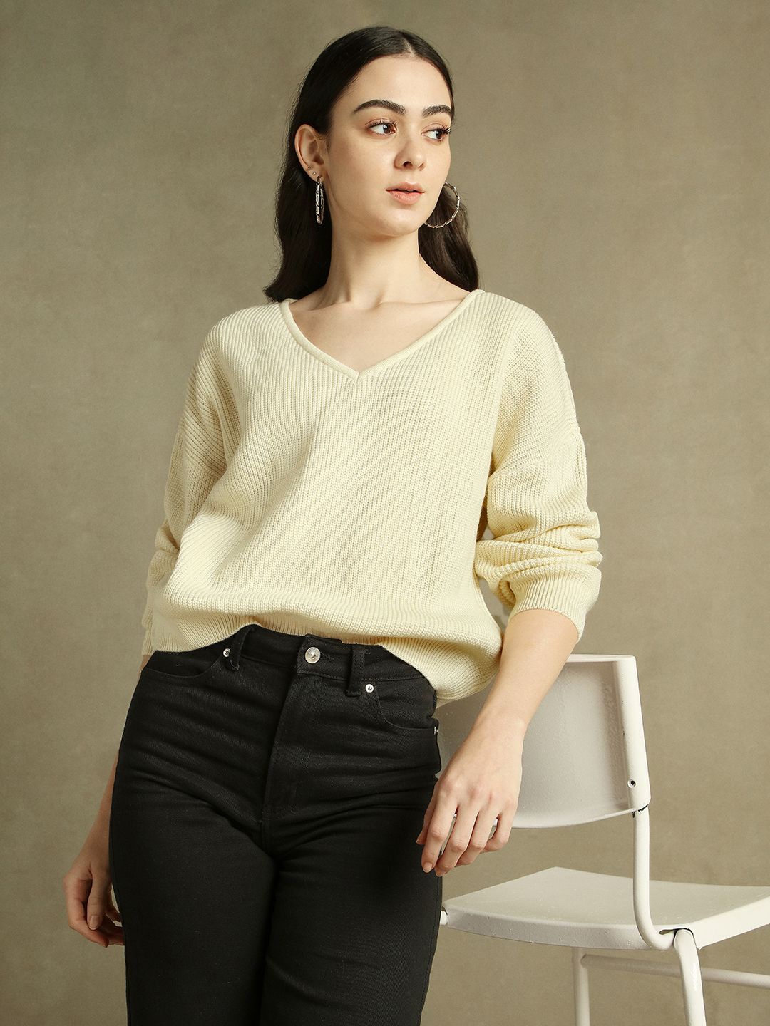 

DL Woman V-Neck Sweaters, Off white