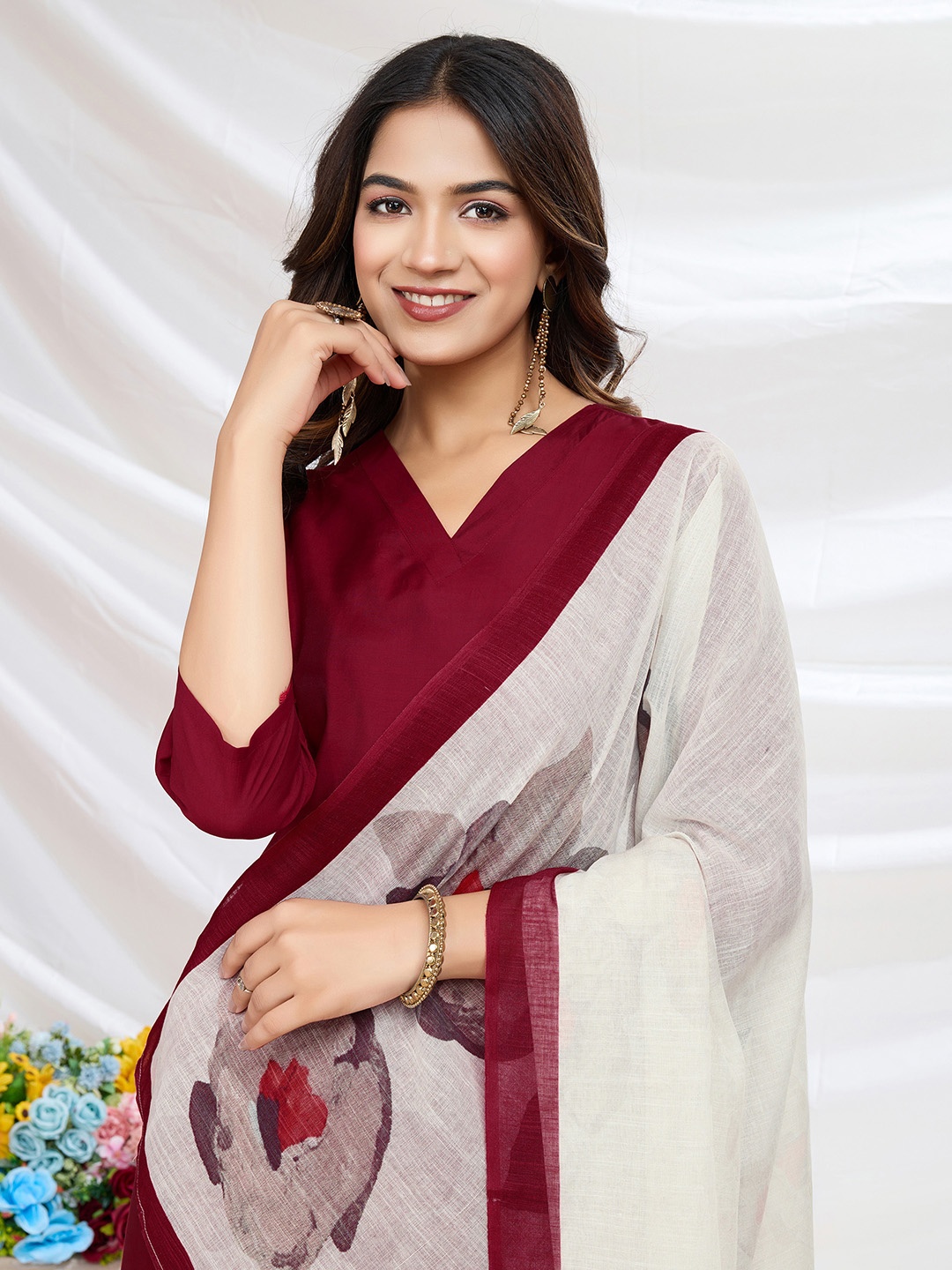 

MOJILAA V Neck Straight Kurta with Salwar & With Dupatta, Maroon