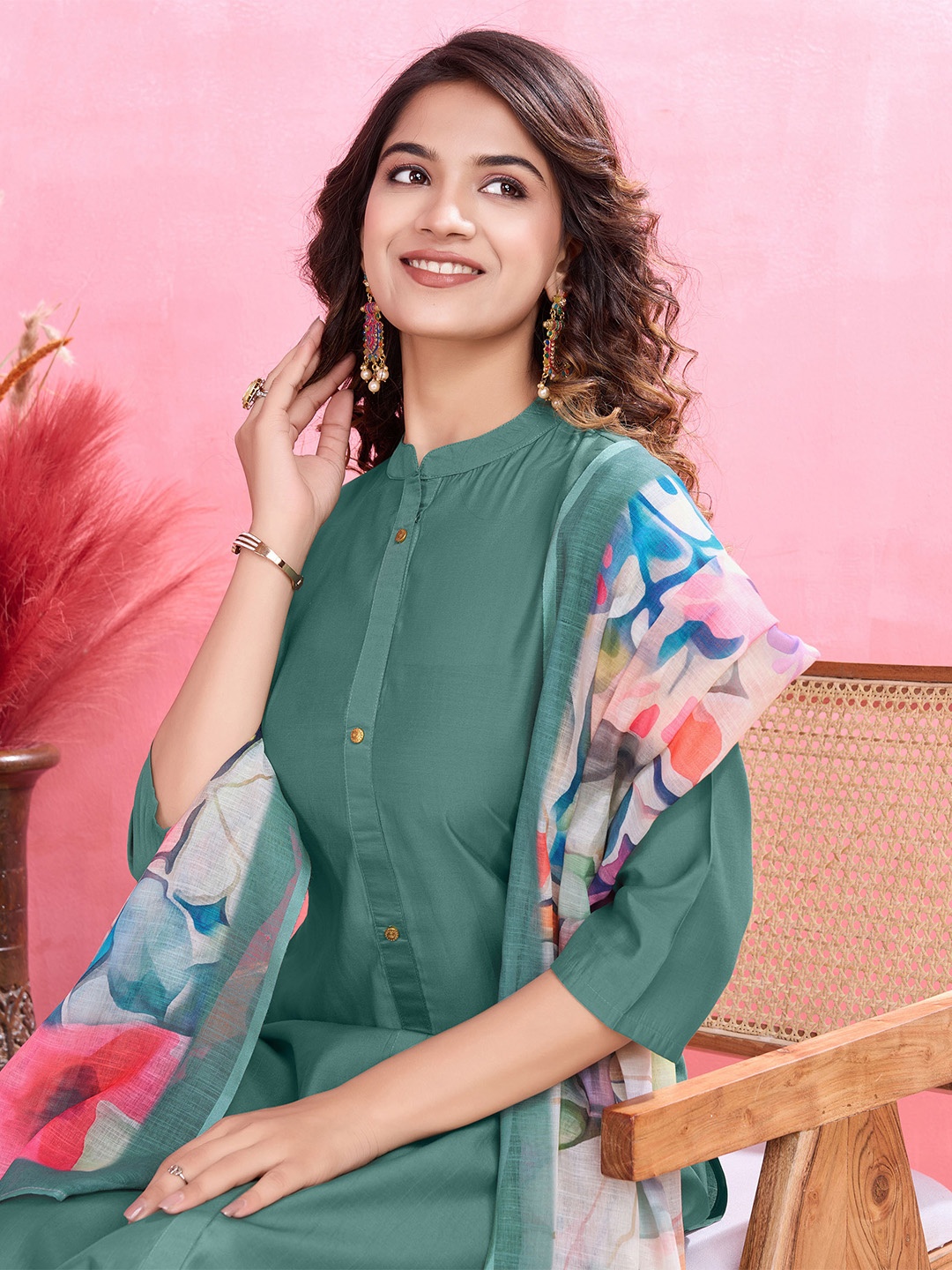 

MOJILAA Mandarin Collar Straight Kurta With Salwar & Dupatta, Sea green
