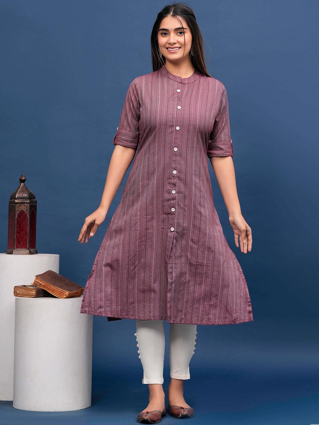 

DIZON Women Pure Cotton Striped Kurta, Maroon