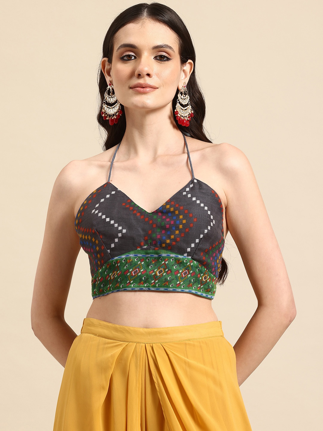

Molcha Printed Halter Neck Padded Saree Blouse, Grey