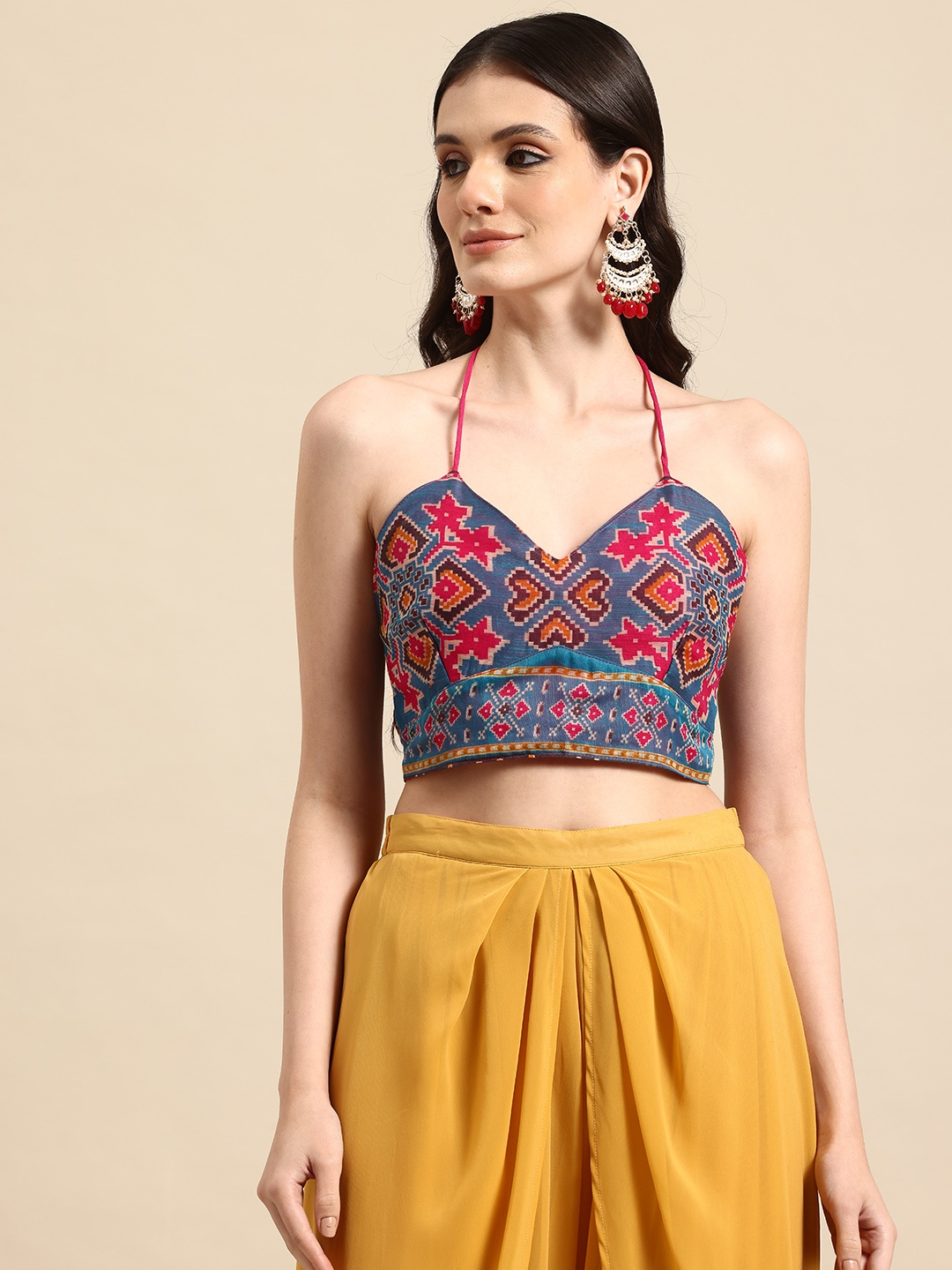 

Molcha Printed Halter Neck Padded Saree Blouse, Blue