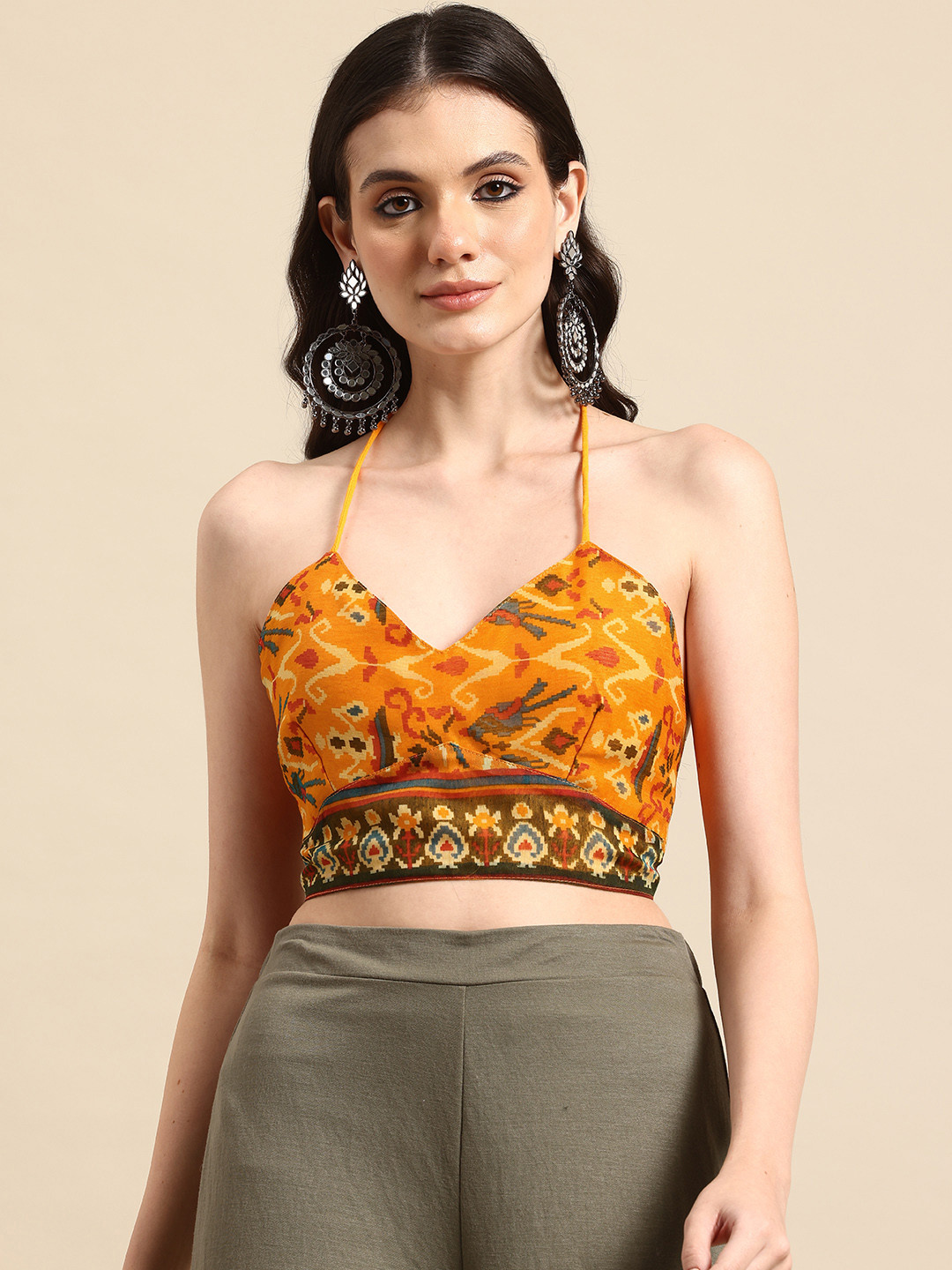 

Molcha Printed Halter Neck Padded Saree Blouse, Yellow