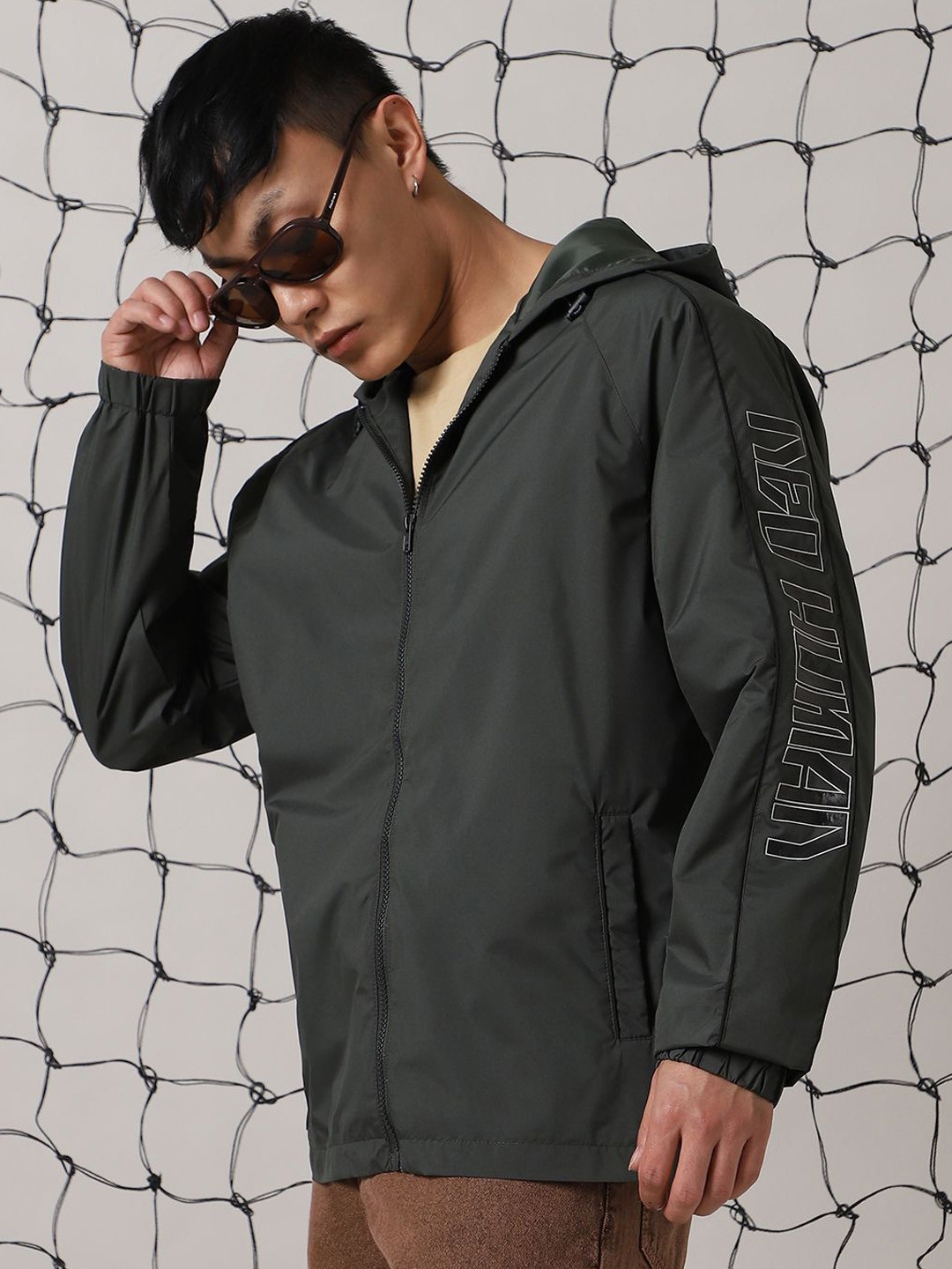 

Hubberholme Men Hooded Typography Printed Relaxed Fit Windcheater Jacket, Olive