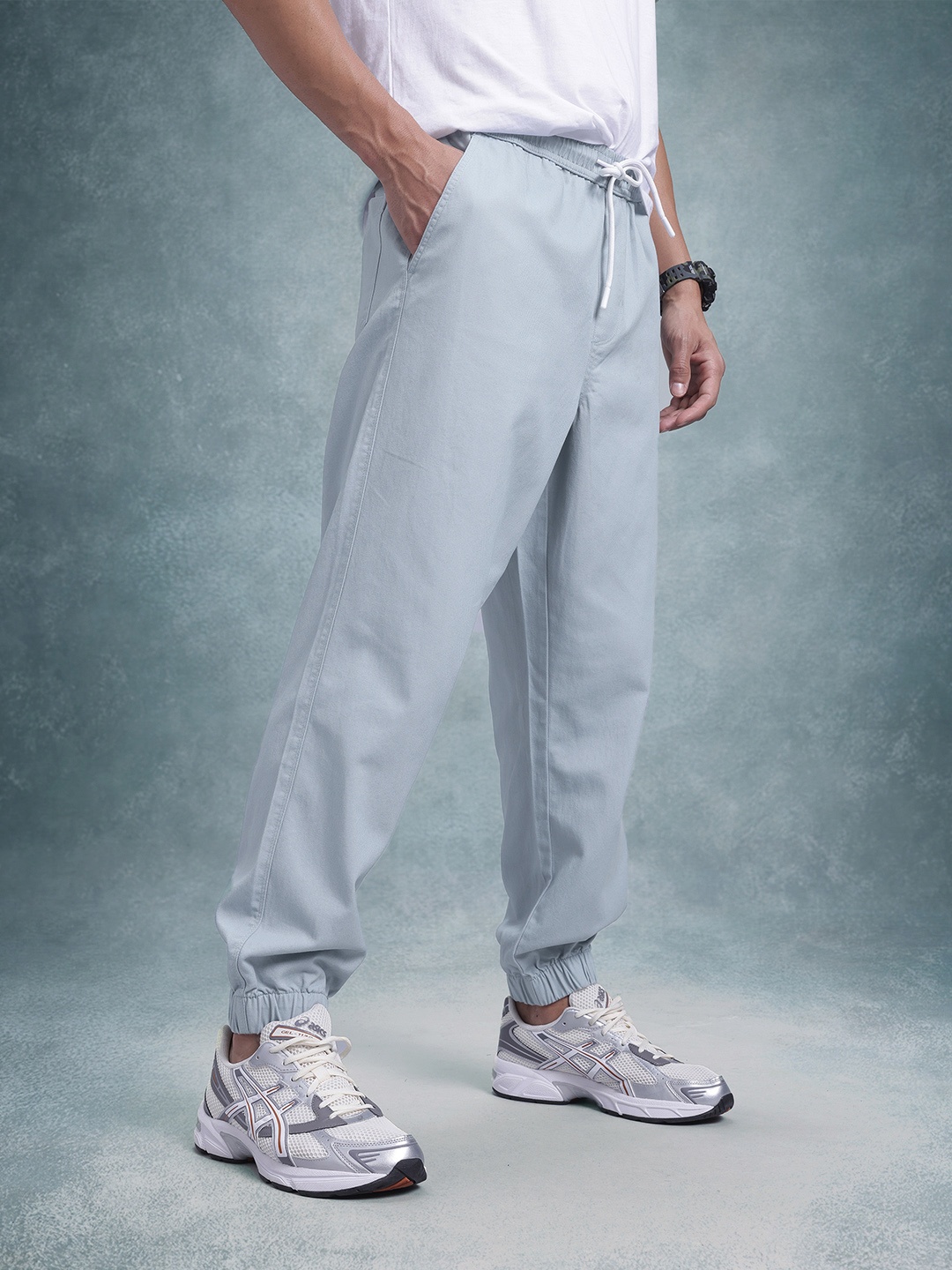 

The Roadster Life Co. Men Pure Cotton Relaxed Fit Joggers, Blue