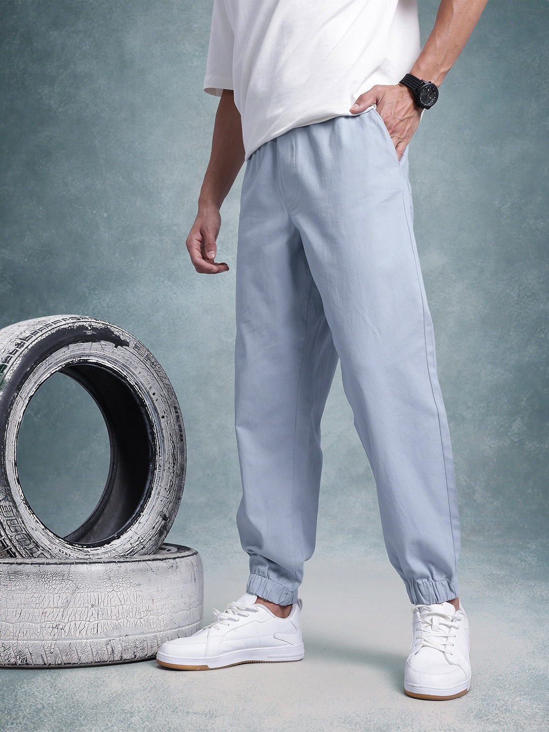 

The Roadster Life Co. Men Pure Cotton Regular Fit Joggers, Blue