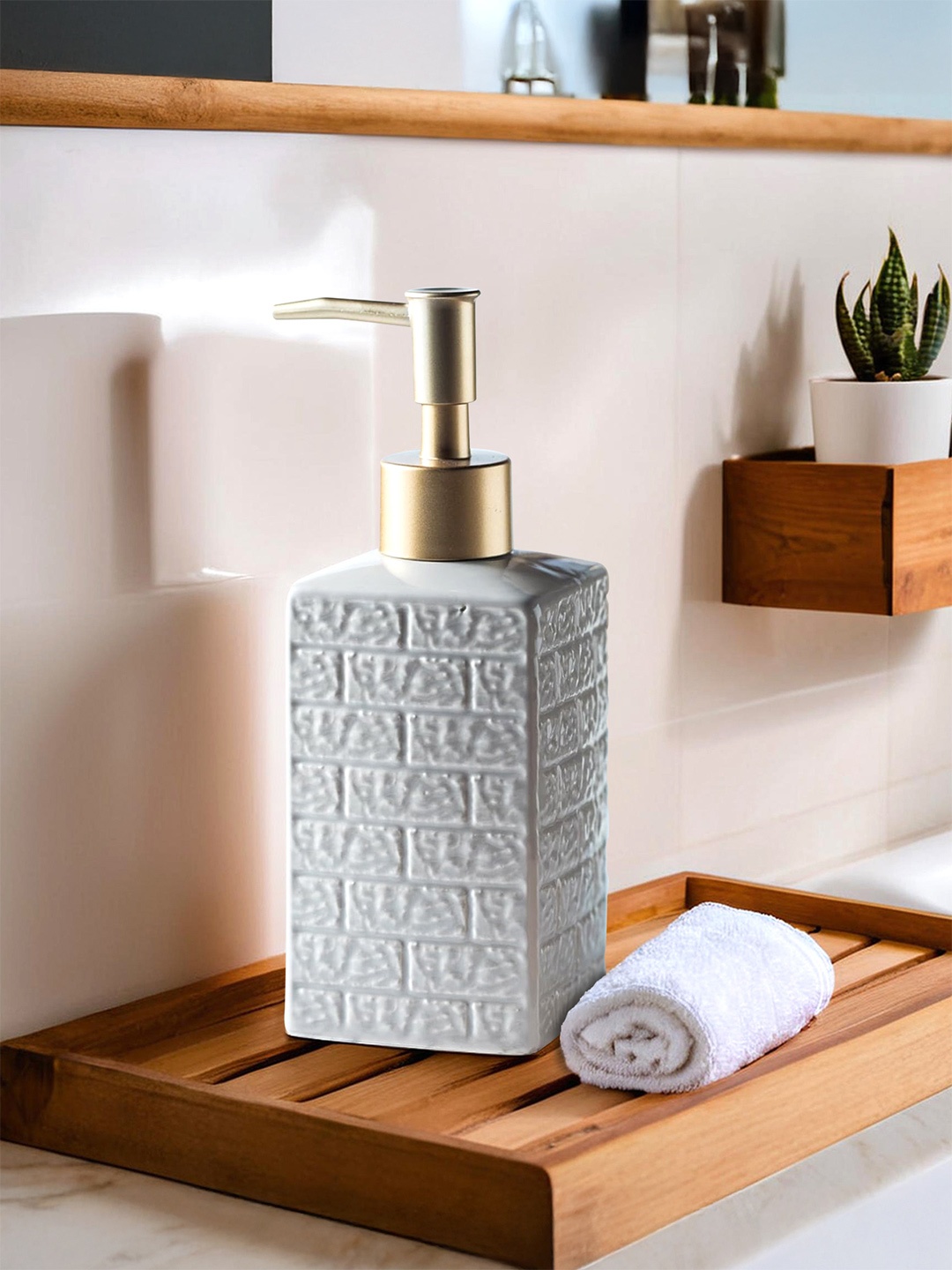 

The Better Home Grey & Gold-Toned Textured Ceramic Glossy Soap Dispenser 350 ml