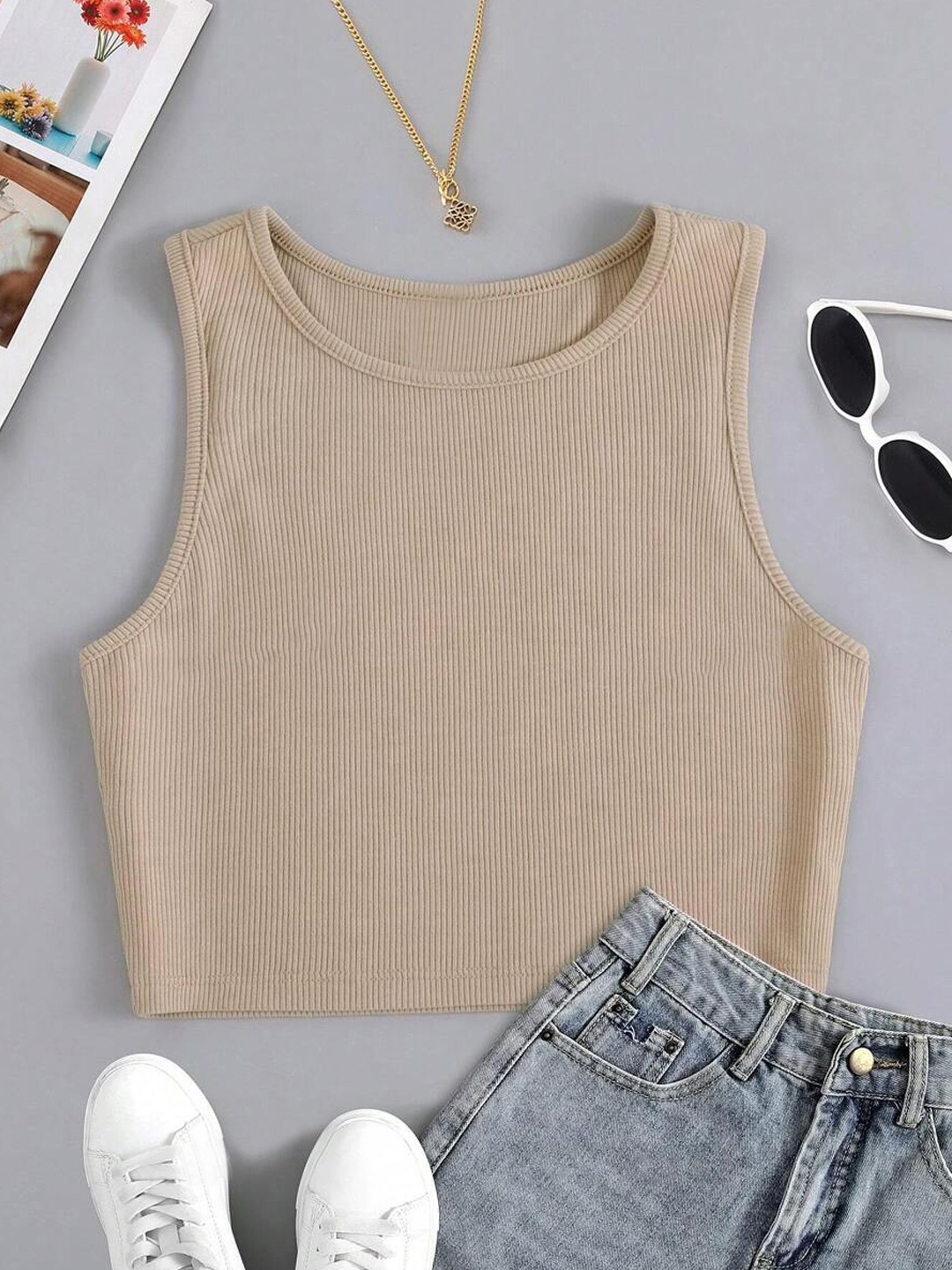 

BAESD Round Neck Crop Top, Beige