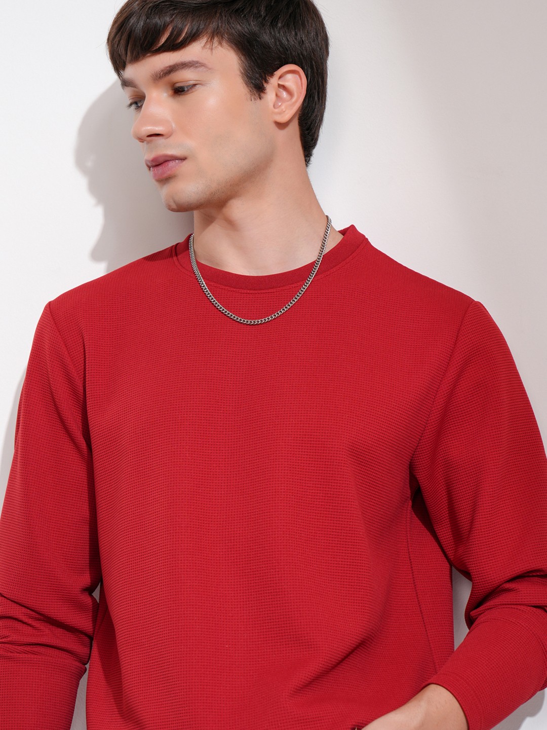 

HIGHLANDER Men Self Design Round Neck Relaxed Fit T-shirt, Maroon