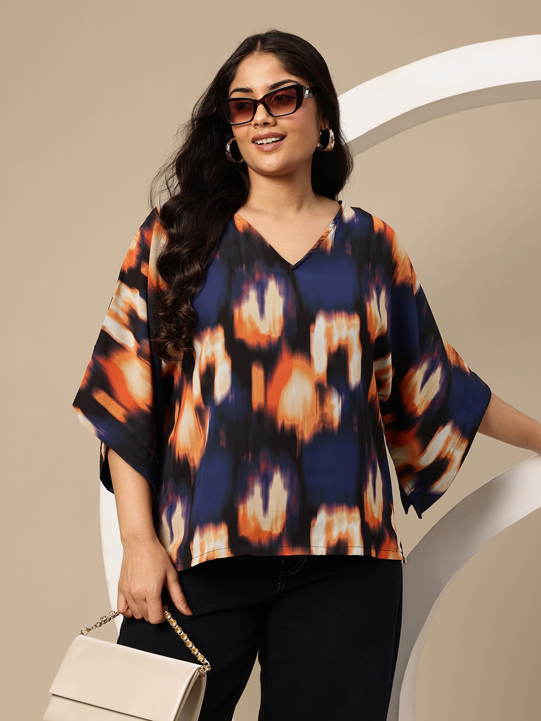 

Sztori Plus Size Printed Kimono Sleeve Top, Navy blue