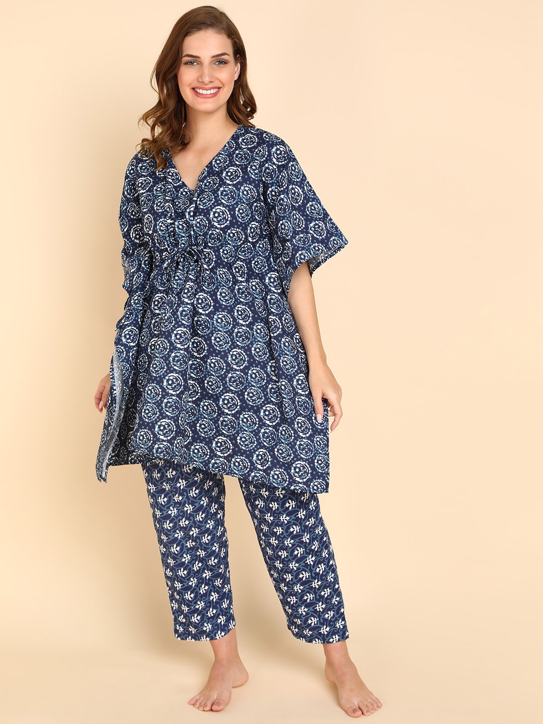 

Aartej Women Ethnic Motifs Printed Night suit, Navy blue