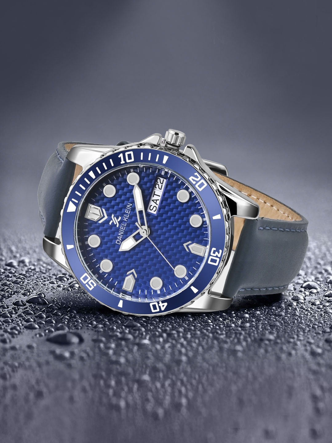 

Daniel Klein Men Dial & Leather Straps Analogue Watch DK.1.14096-1, Blue