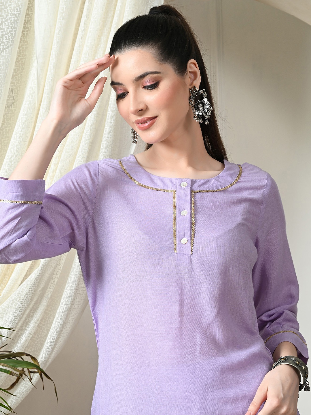 

TOP 30 Round Neck Three-Quarter Sleeves Regular Straight Kurta With Trouser, Lavender