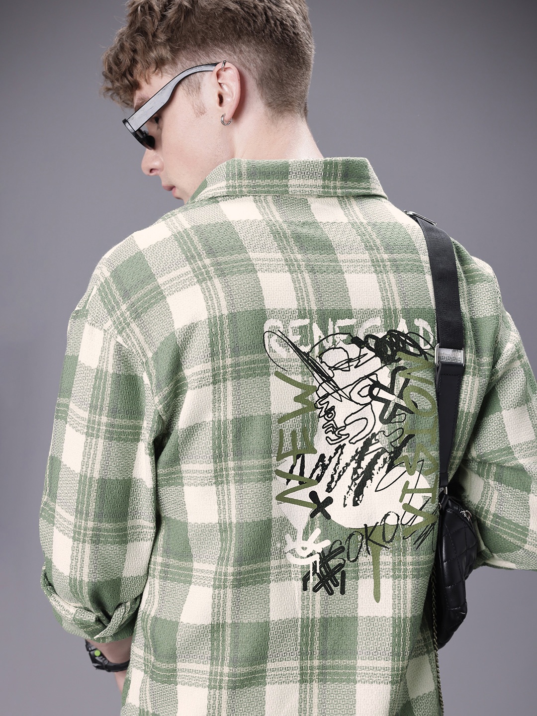 

SOKO STREET Relaxed Fit Checked Drop-Shoulder Sleeves Casual Shirt, Green