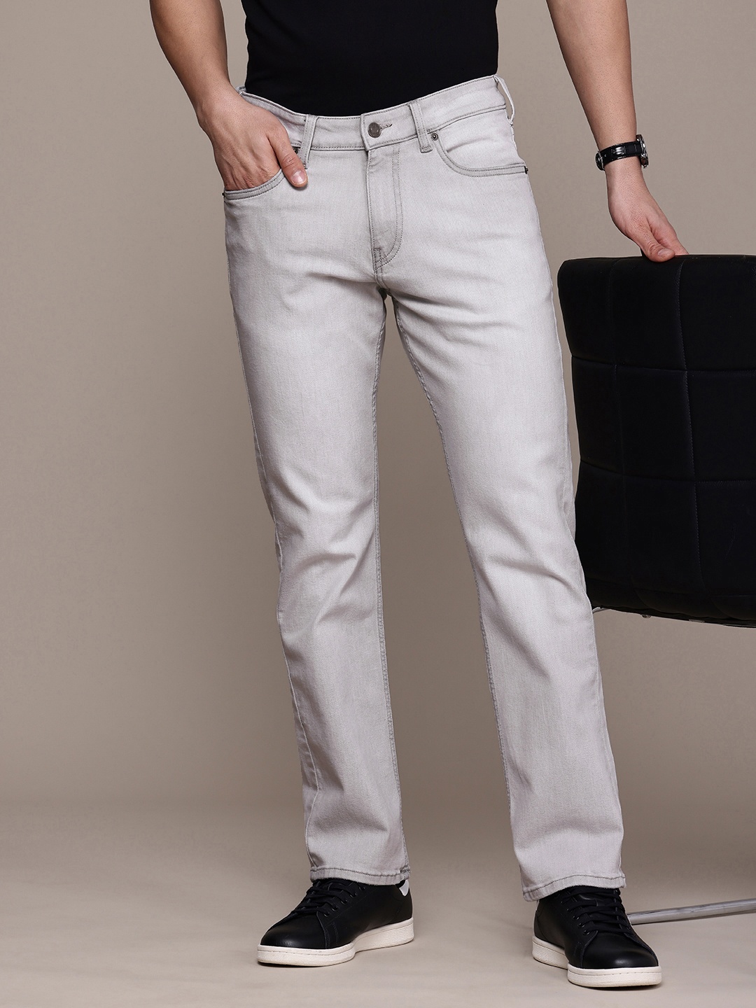 

French Connection Men Regular Fit Stretchable Jeans, Grey