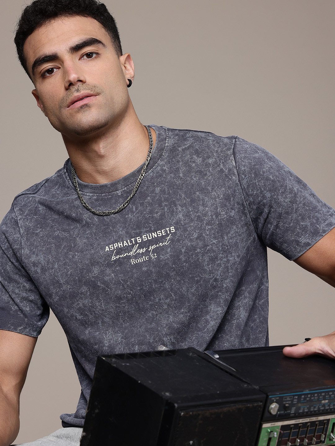

The Roadster Life Co. Washed Effect Detailed Pure Cotton T-shirt, Grey
