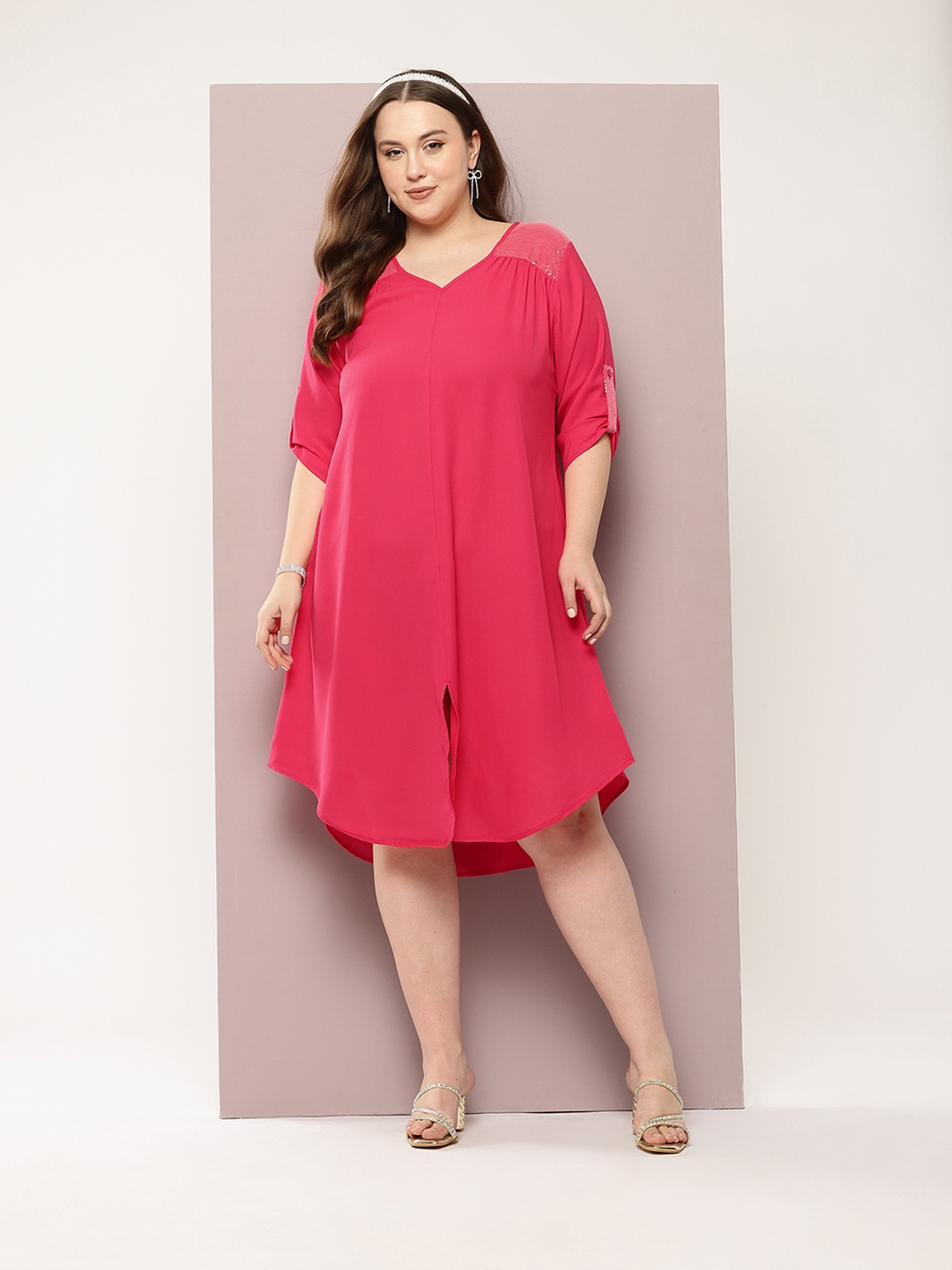 

Qurvii+ Plus Size Roll-Up Sleeves A-Line Dress With Sequined Detail, Pink