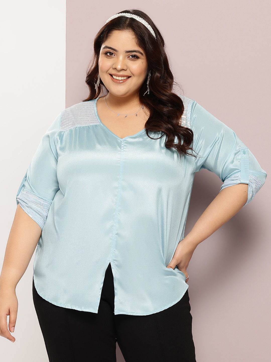 

Qurvii+ Plus Size Sequined Crepe Top, Turquoise blue