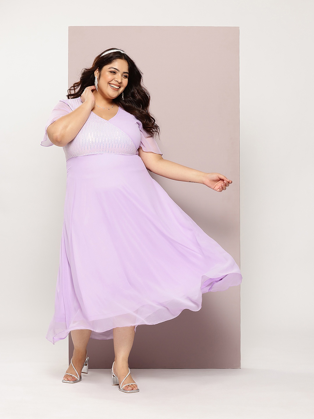 

Qurvii+ Plus Size Flared Sleeve Georgette Fit & Flare Midi Dress, Lavender