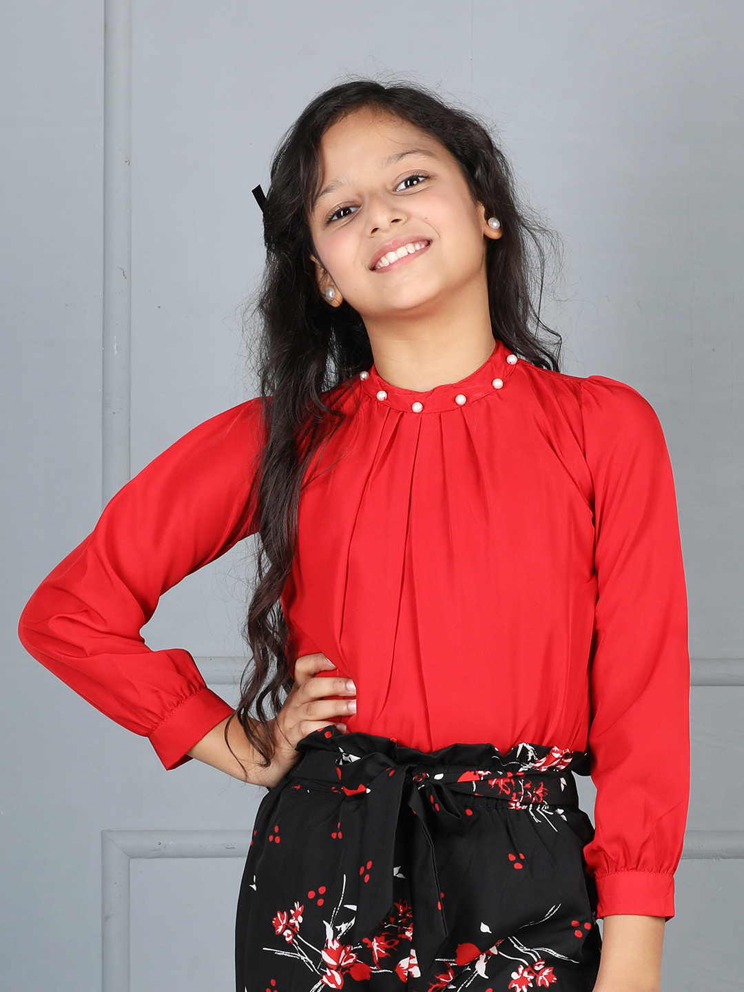 

Cutiekins Girls Round Neck Cuffed Sleeves Casual Top, Red