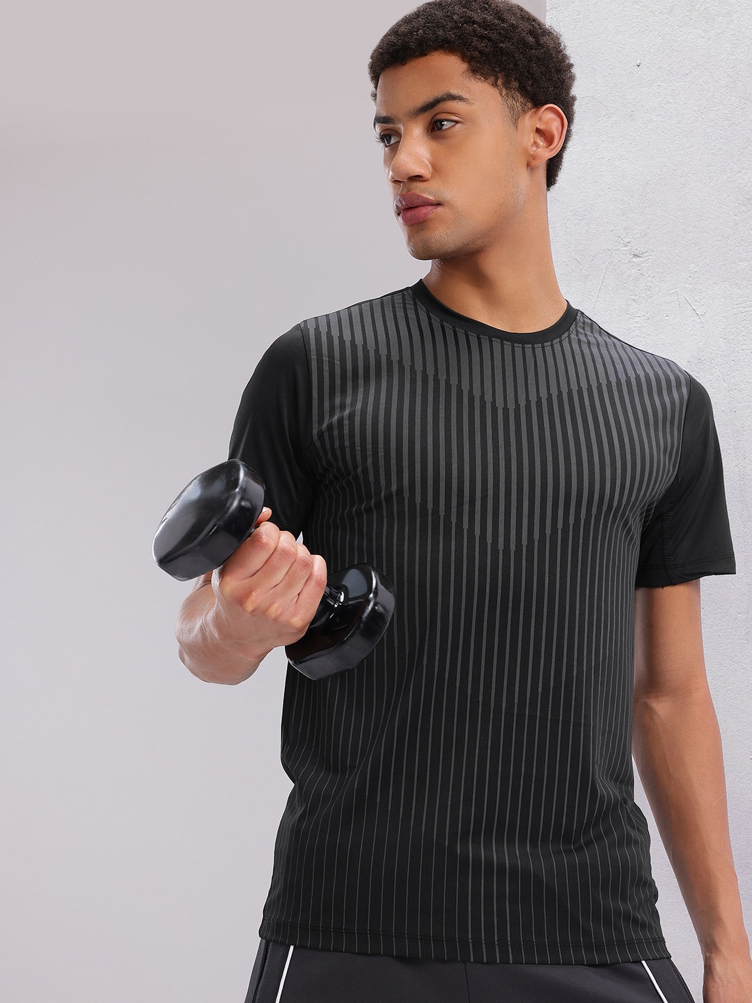 

HRX by Hrithik Roshan Striped Rapid Dry Training T-shirt, Black