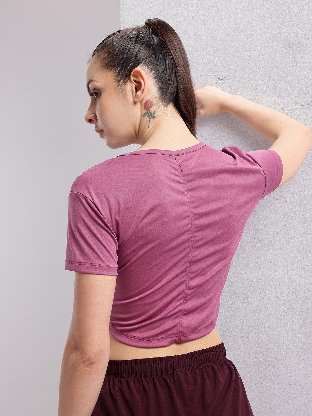 

HRX by Hrithik Roshan Women Rapid-Dry Training Crop T-shirt, Pink
