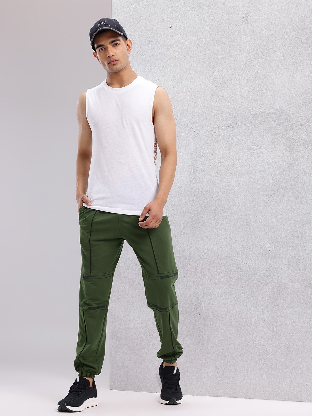 

HRX by Hrithik Roshan Men Lifestyle Track Pants, Olive