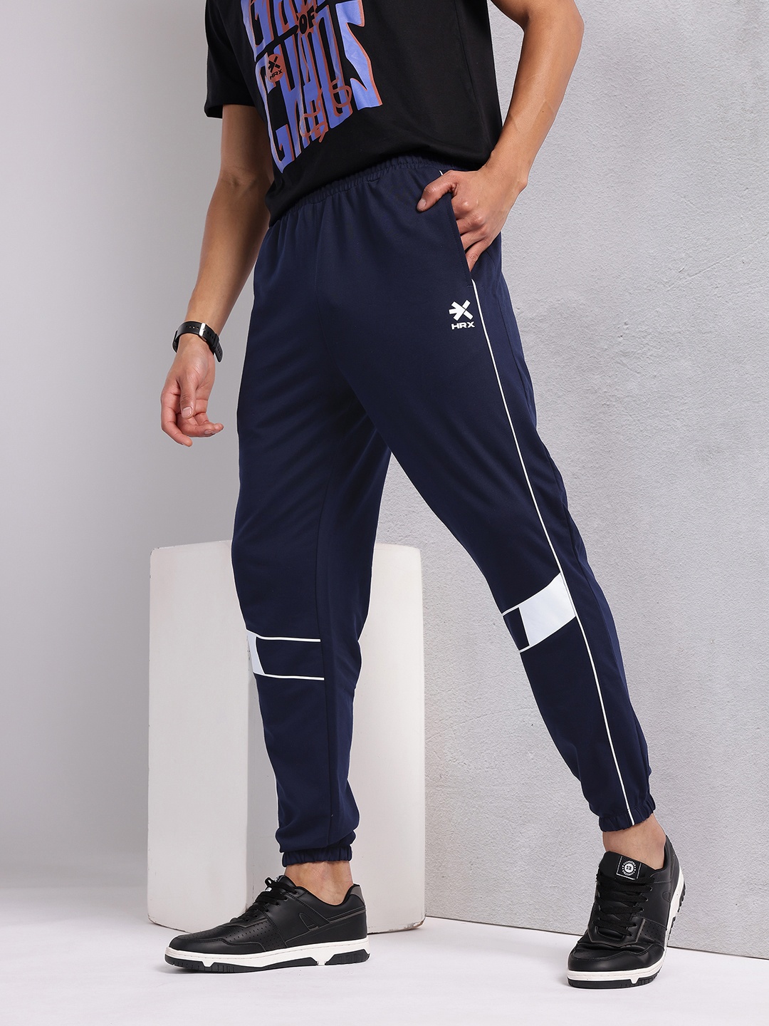 

HRX by Hrithik Roshan Men Regular Joggers, Navy blue