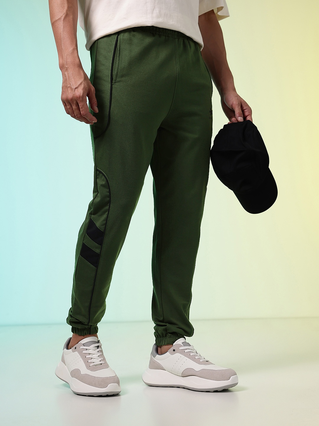 

HRX by Hrithik Roshan Men Lifestyle Joggers, Olive