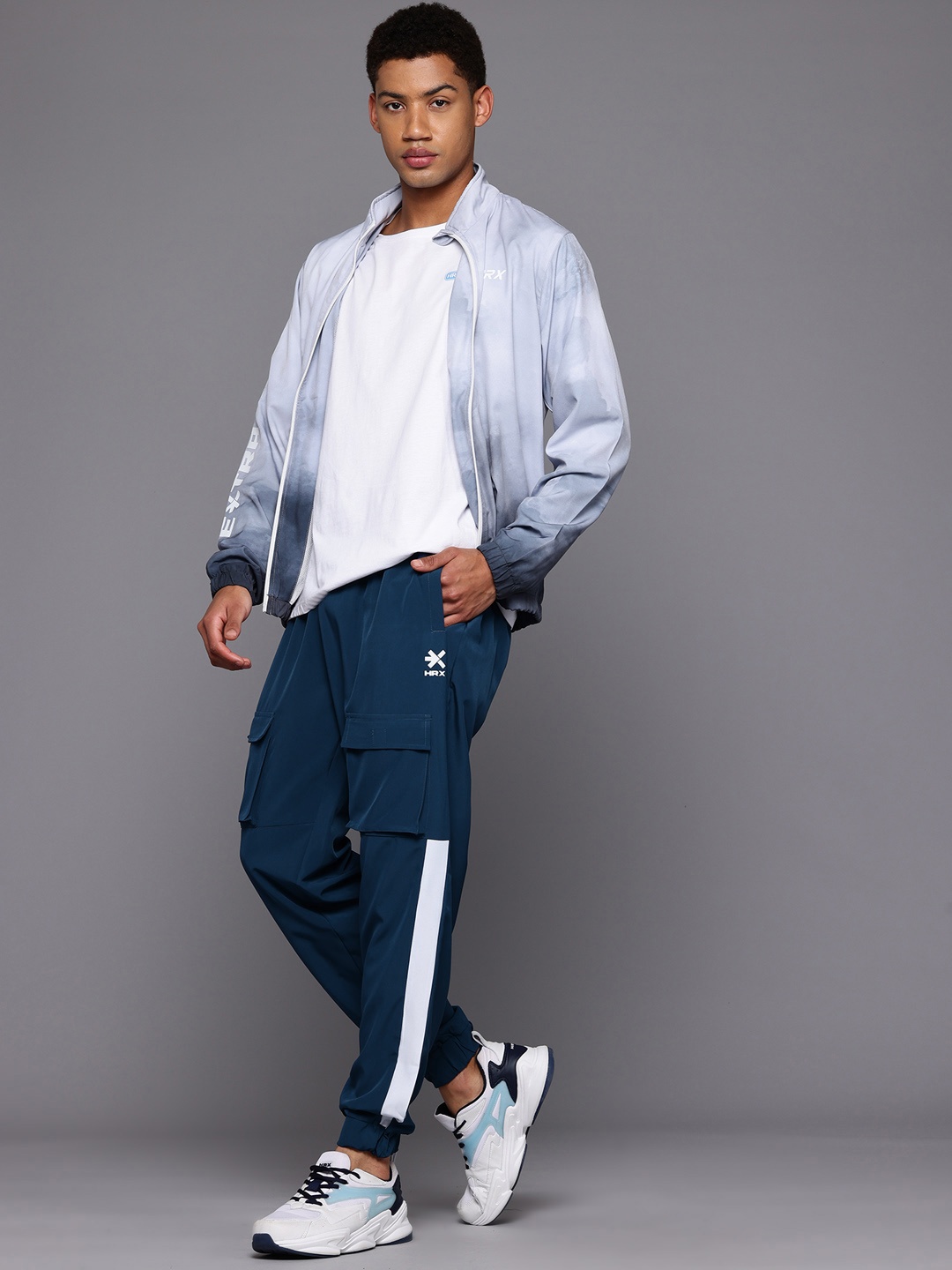 

HRX by Hrithik Roshan Men Mid-Rise Regular Fit Running Joggers, Navy blue