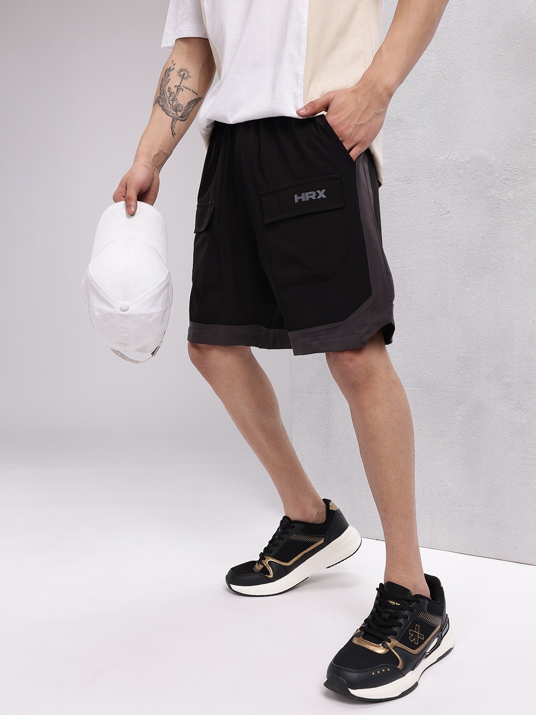 

HRX by Hrithik Roshan Men Cargo Shorts, Black