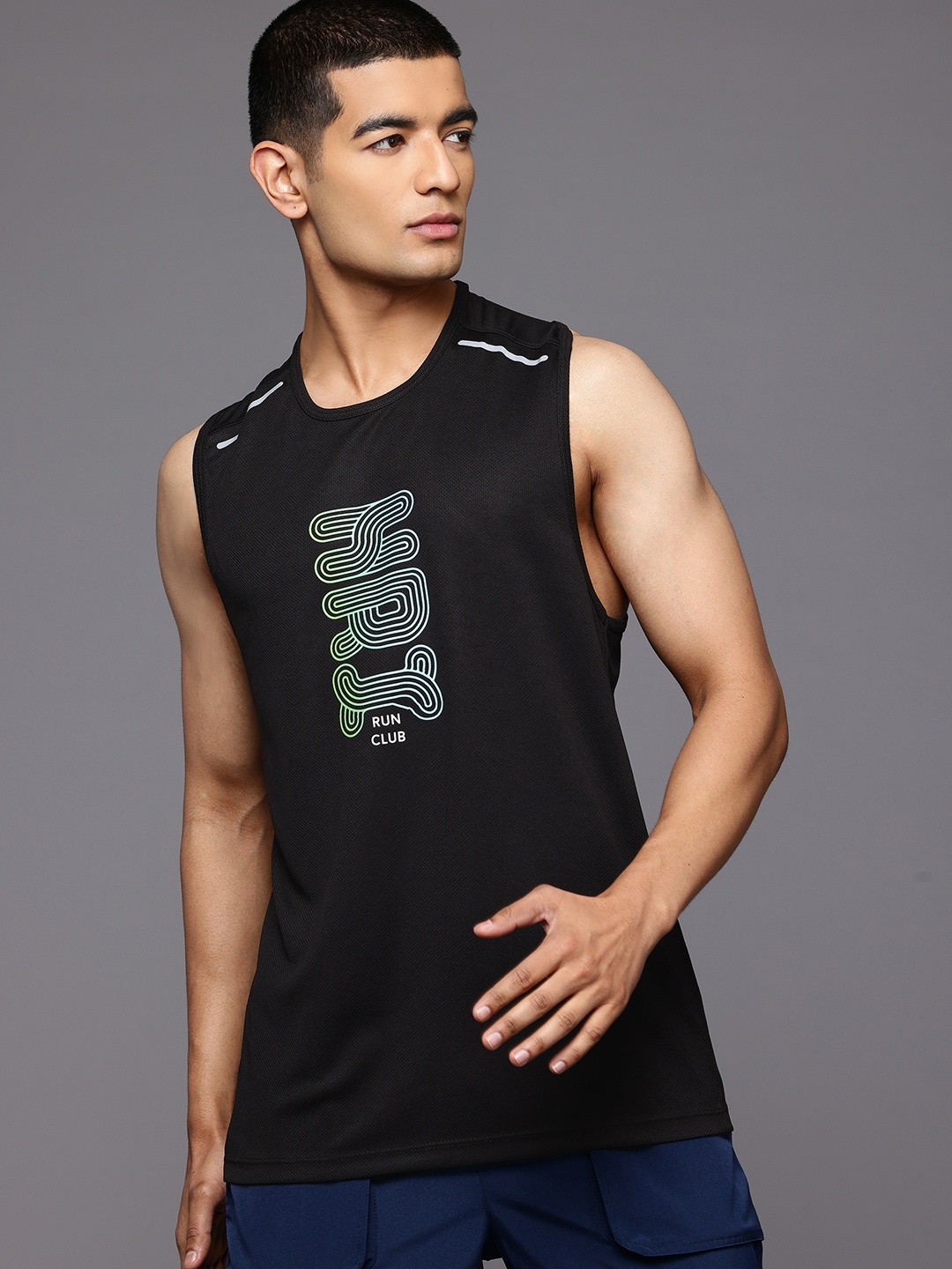 

HRX by Hrithik Roshan Brand Logo Printed Rapid-Dry Running T-shirt, Black