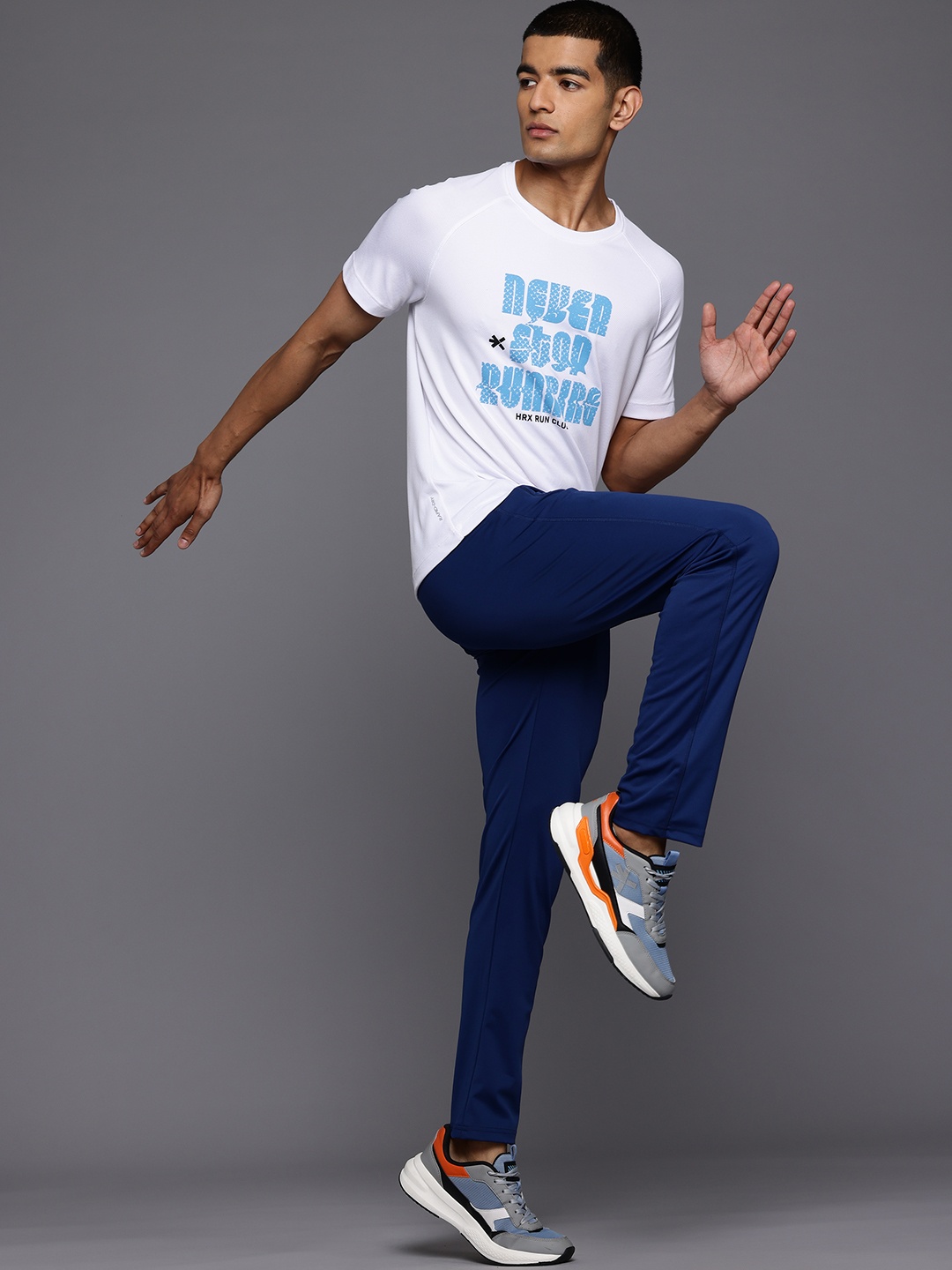 

HRX by Hrithik Roshan Typography Printed Rapid-Dry Running T-shirt, White