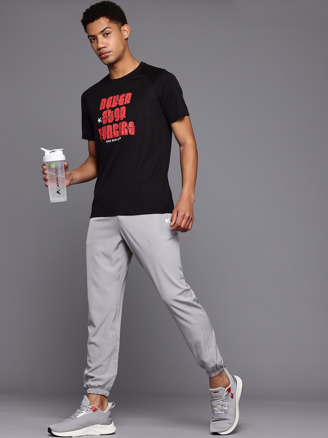 

HRX by Hrithik Roshan Typography Printed Rapid-Dry Running T-shirt, Black