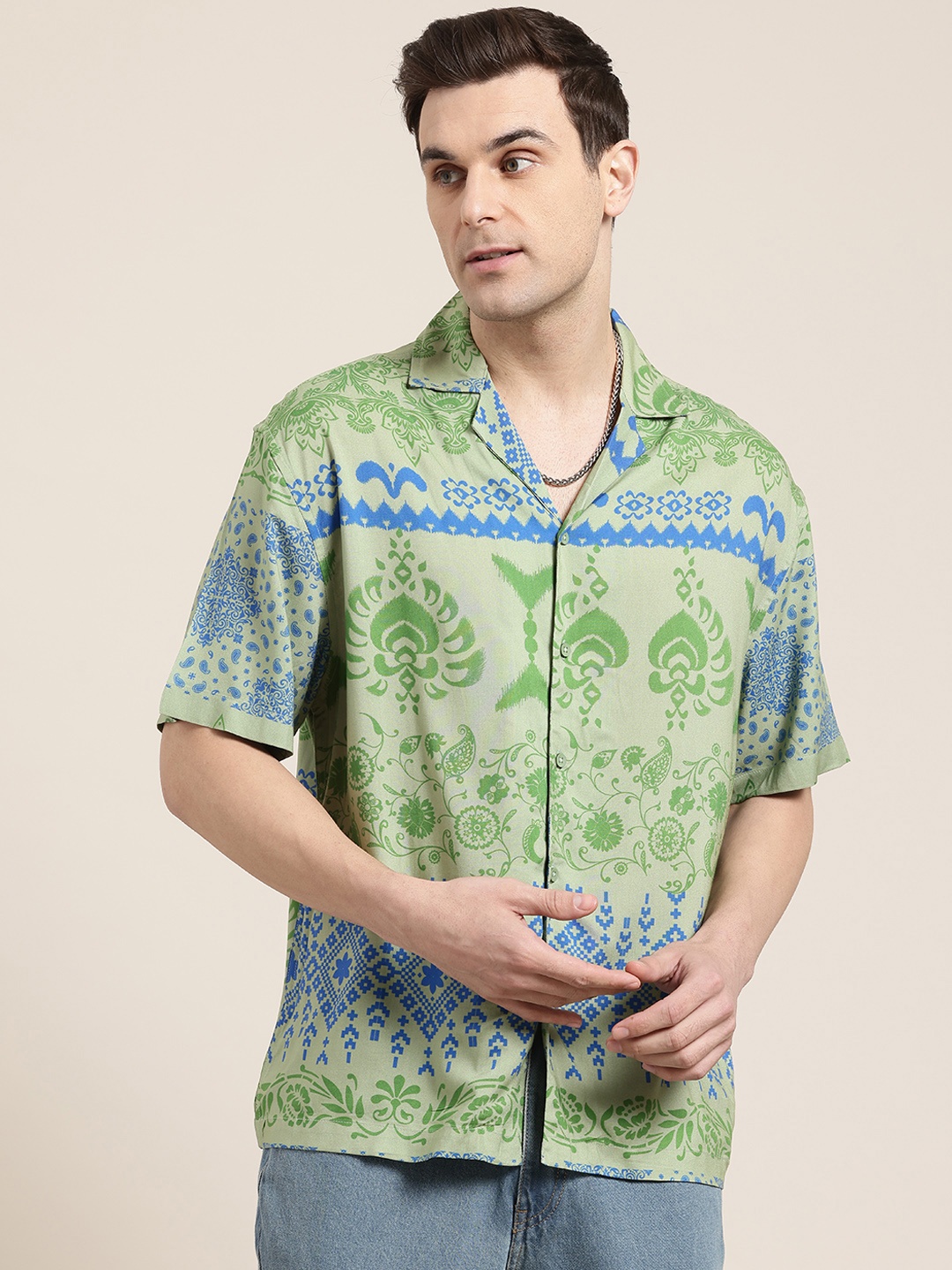 

HERE&NOW Men Printed Relaxed Fit Casual Shirt, Green