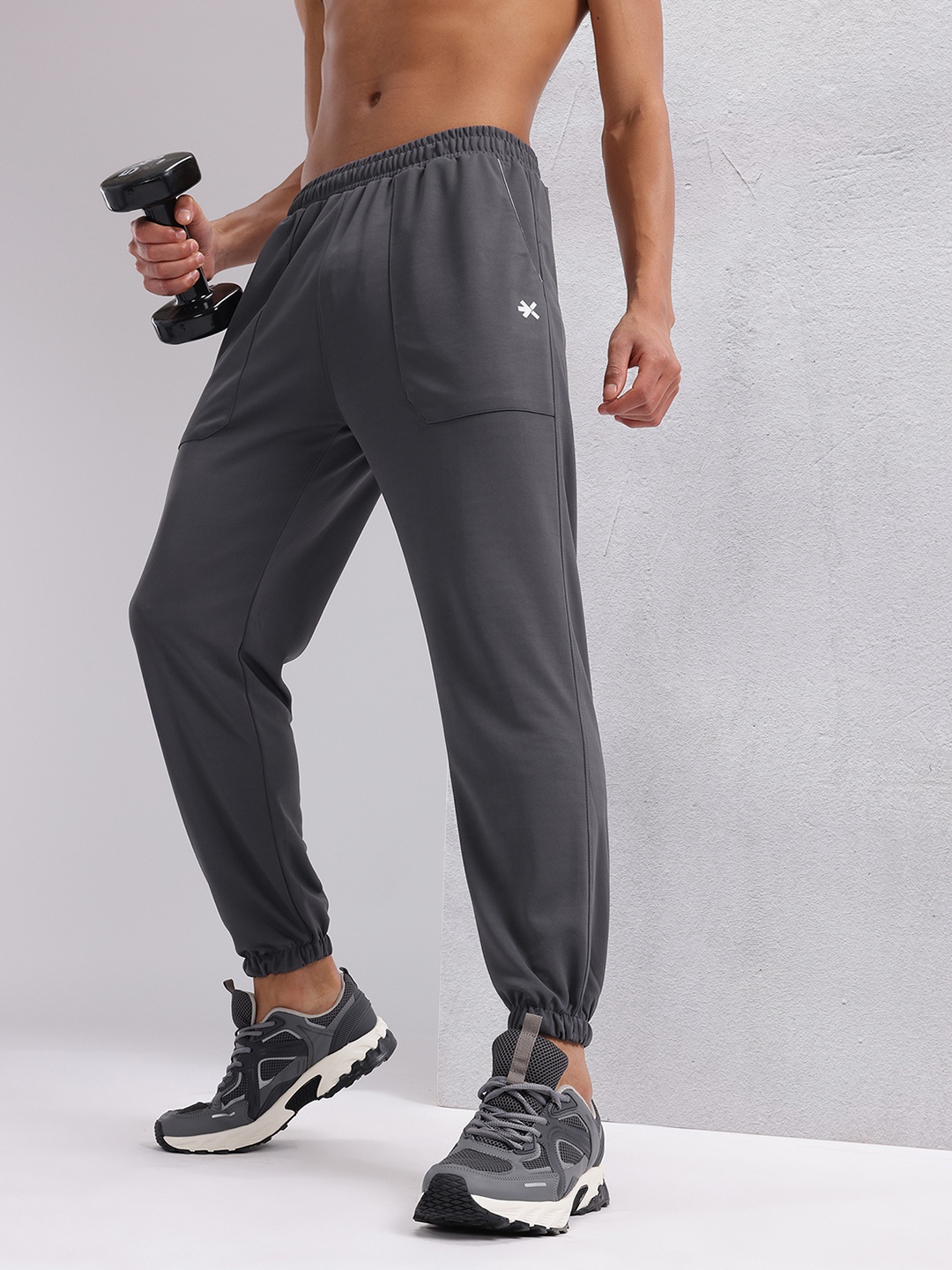 

HRX by Hrithik Roshan Men Solid Joggers, Grey