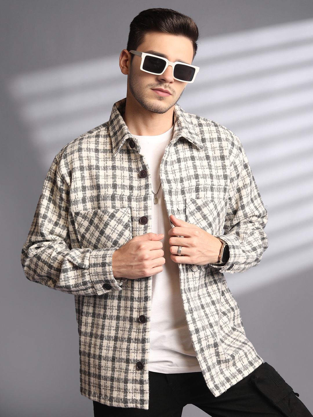 

The Roadster Lifestyle Co. Men Spread Collar Self Design Woollen Casual Open Front Jacket, Beige