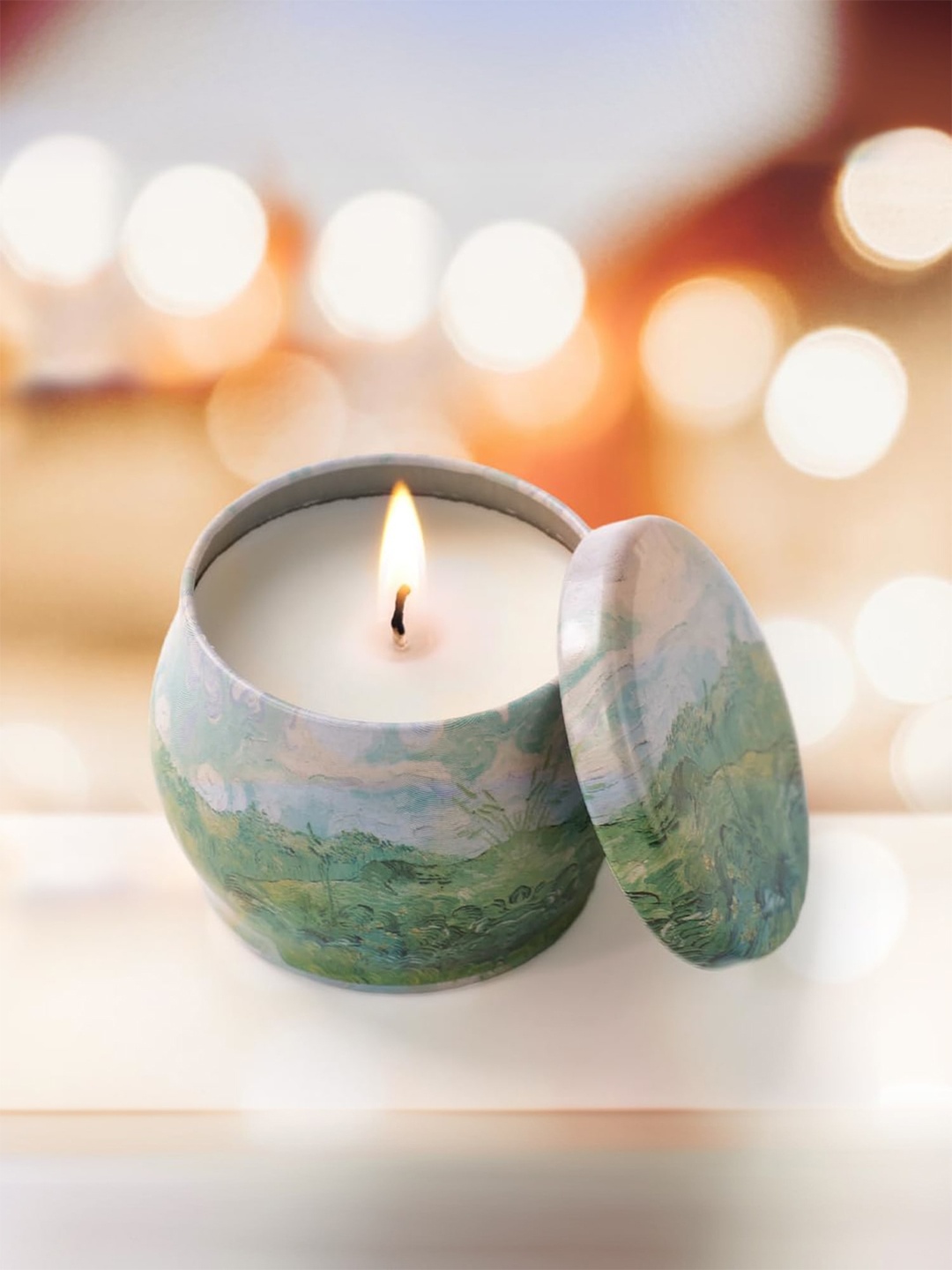 

andMe Green & White Printed Jar Candle